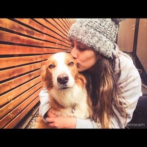 Meet your Posher, Maya